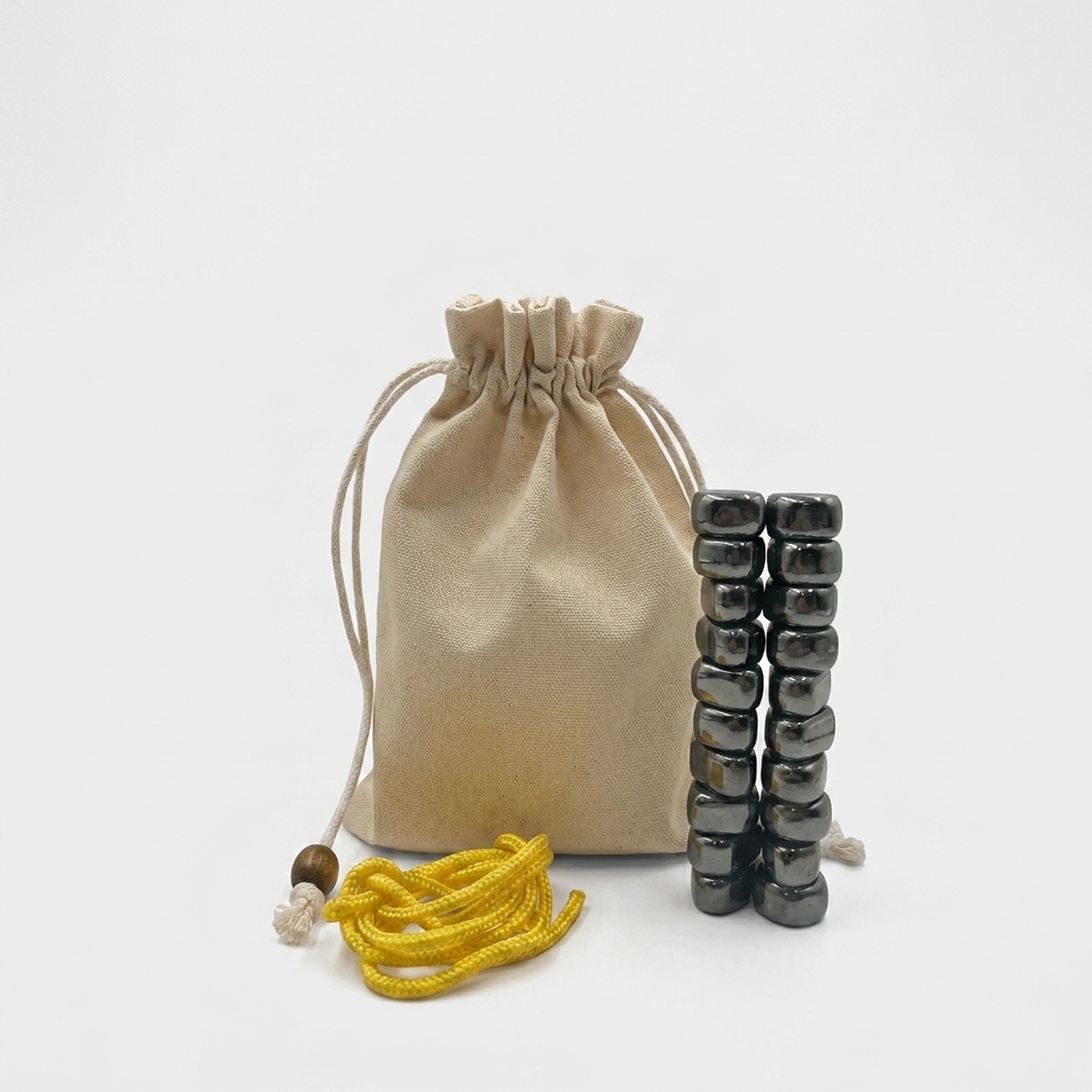 LISTINGOPT::kovosis::magnetic-chess-game-for-strategy-on-the-go::04-closeup