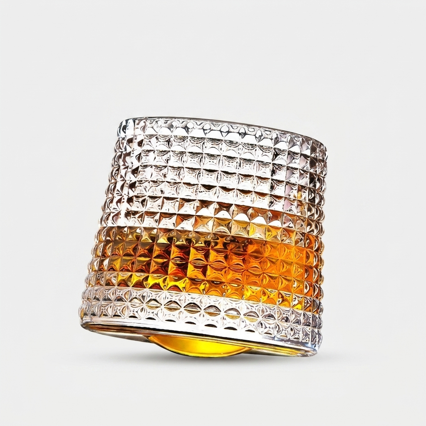 LISTINGOPT::kovosis::rotating-whiskey-glasses-for-refined-sipping::04-closeup