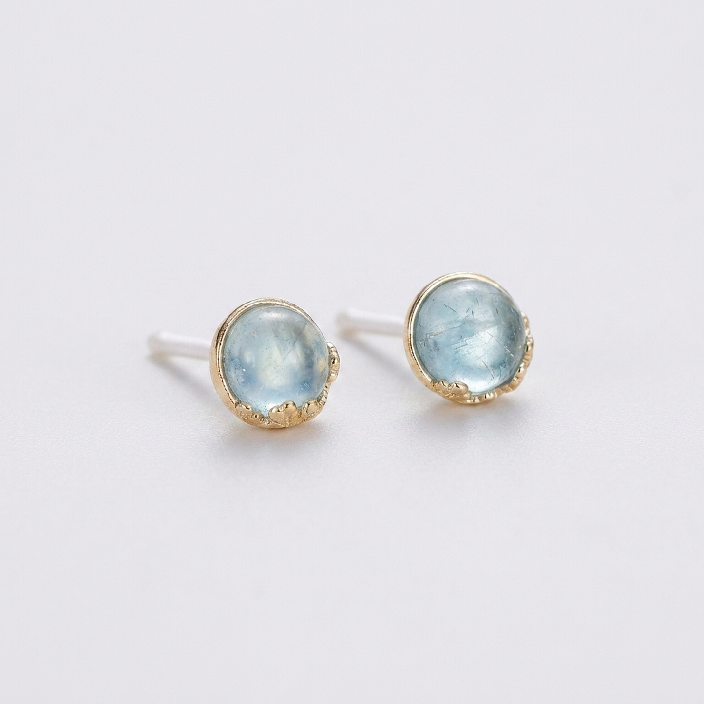 LISTINGOPT::kovosis::serene-ocean-aquamarine-earrings-natural-elegance::04-closeup
