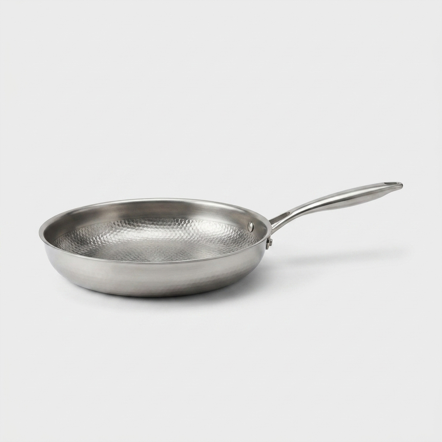 LISTINGOPT::kovosis::titanium-hammered-frying-pan-non-stick-ease::04-closeup