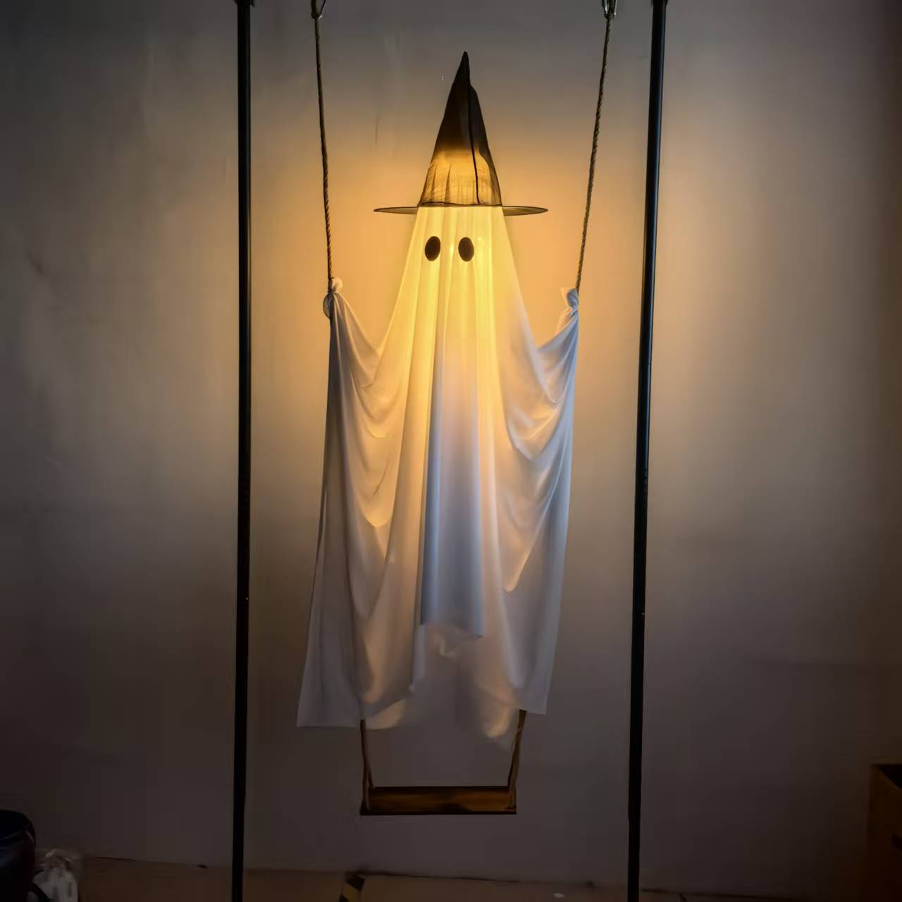 Swinging Ghost Lighting for Haunted Charm