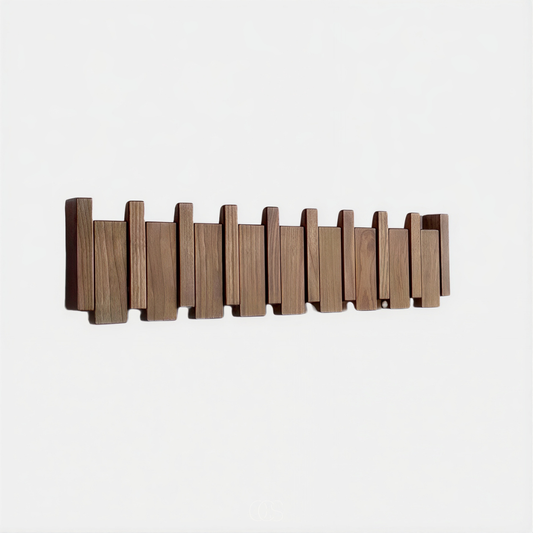 Eichen-Klavier-Wandgarderobe mit klappbaren Haken