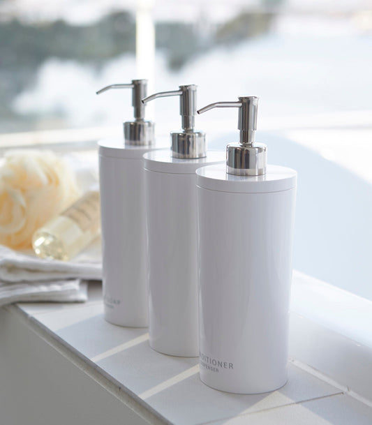 Rundes Spender-Set - Shampoo, Conditioner und Körperseife