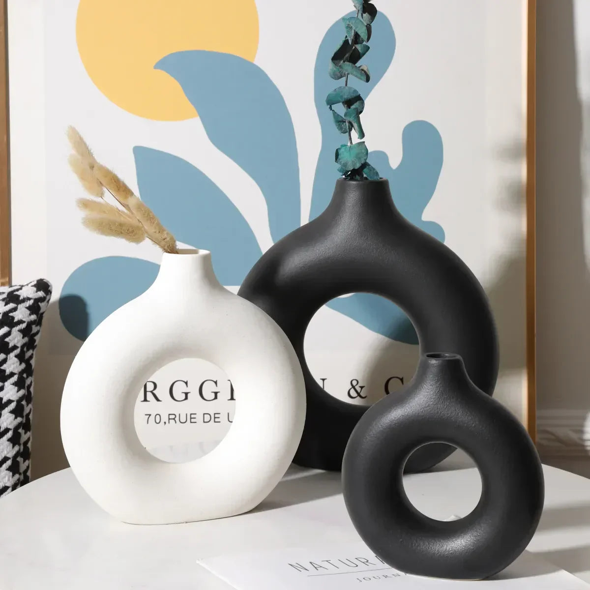 Elegant Glass Vase For A Calmer Space