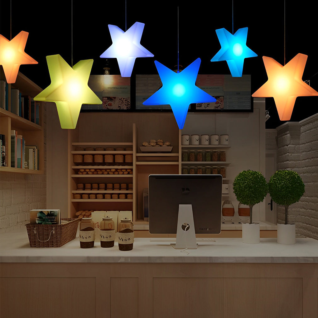Luci ornamentali a stella colorate per un bagliore festivo
