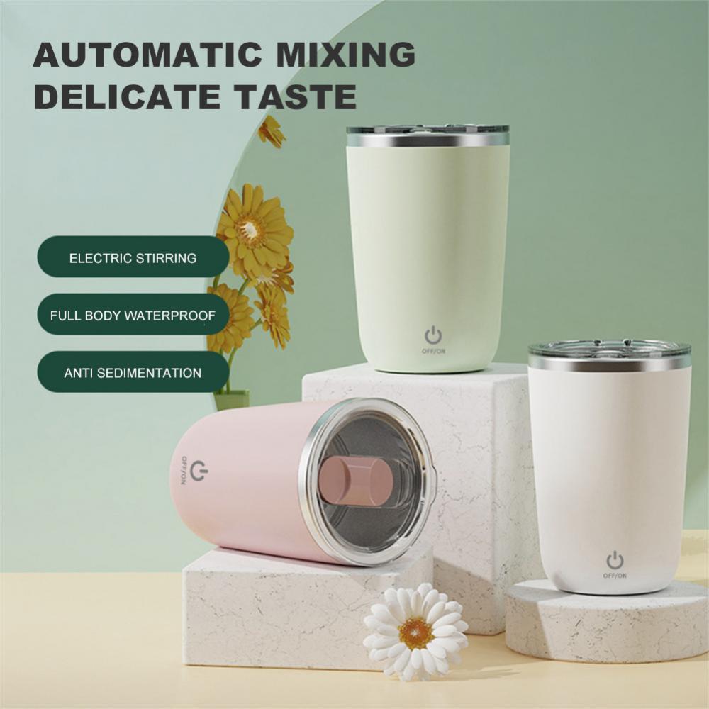 Tazza auto-mescolante per una miscelazione senza sforzo