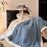 Coperta in pile double-face per un comfort artistico
