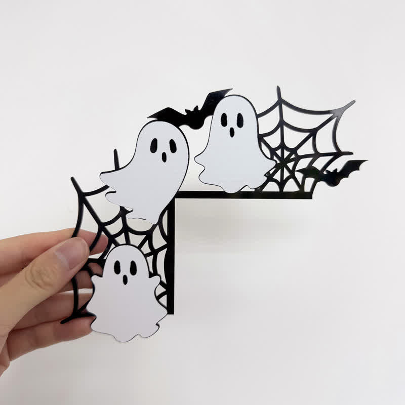 Decorazione per angolo porta di Halloween con carattere giocoso