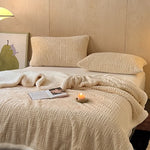 Coperta in pile double-face per un comfort artistico