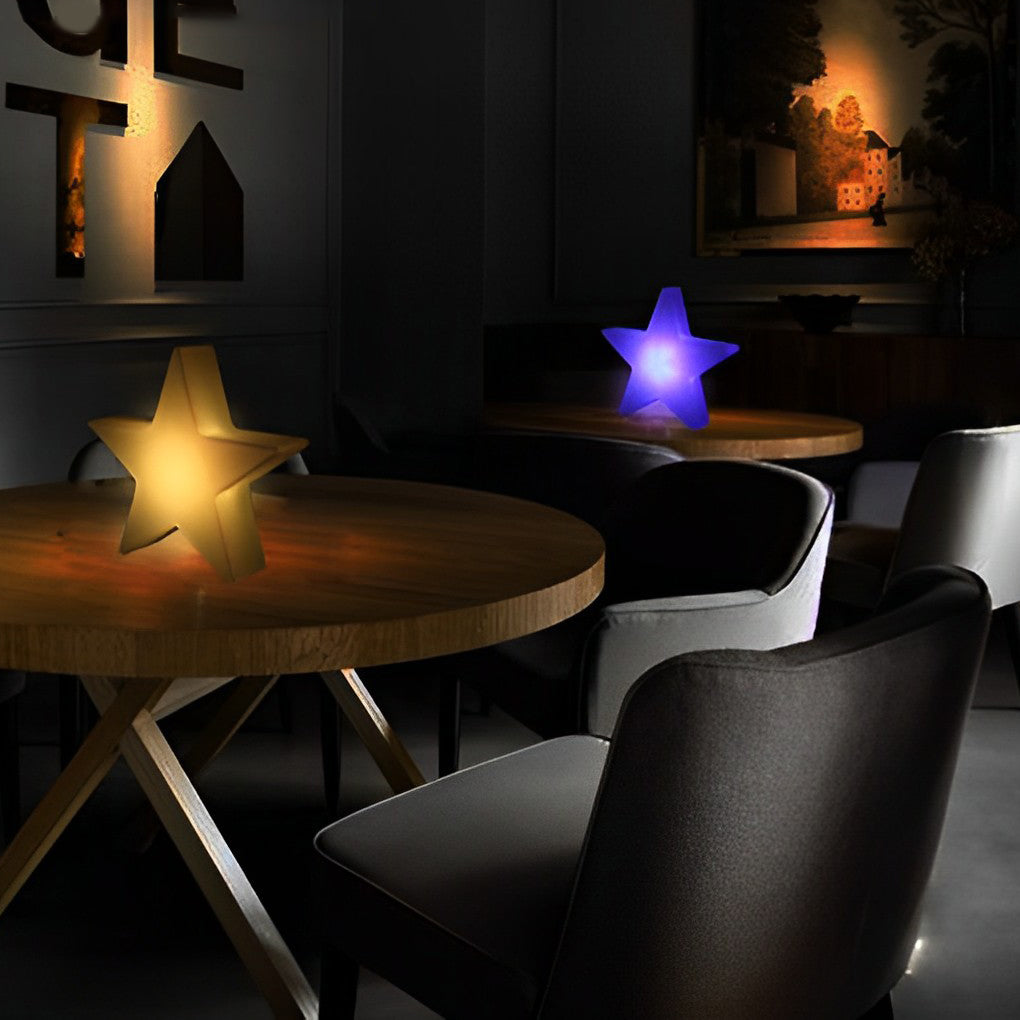 Luci ornamentali a stella colorate per un bagliore festivo