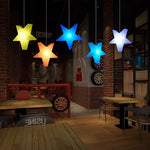 Luci ornamentali a stella colorate per un bagliore festivo