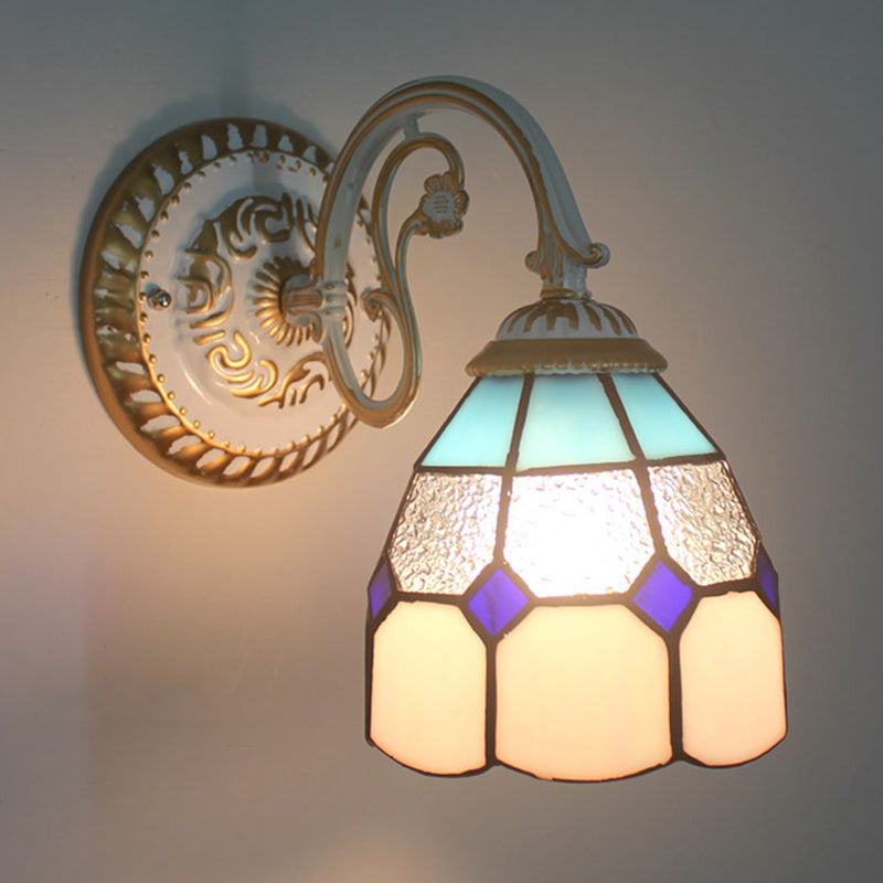 Tiffany Glass Wall Lamp With Floral Character