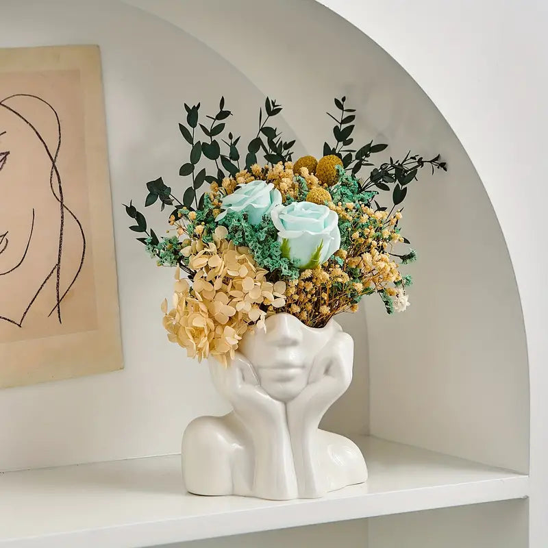 Modern Ceramic Vase With Sculptural Presence