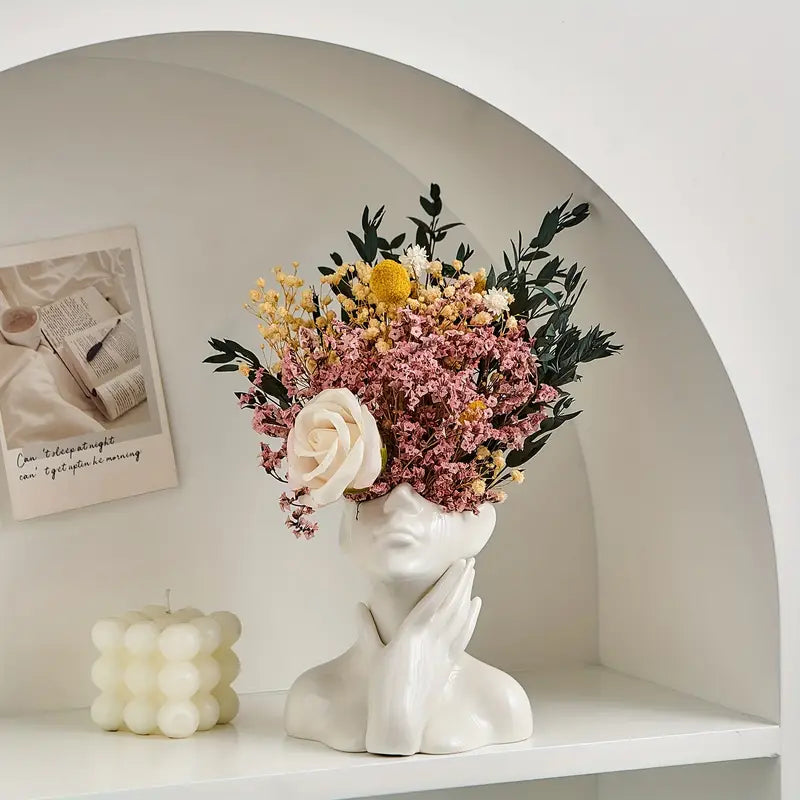 Modern Ceramic Vase With Sculptural Presence