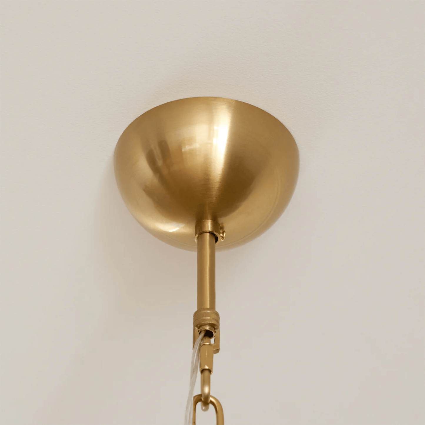 Lampadario a disco in vetro — luce ambientale scultorea