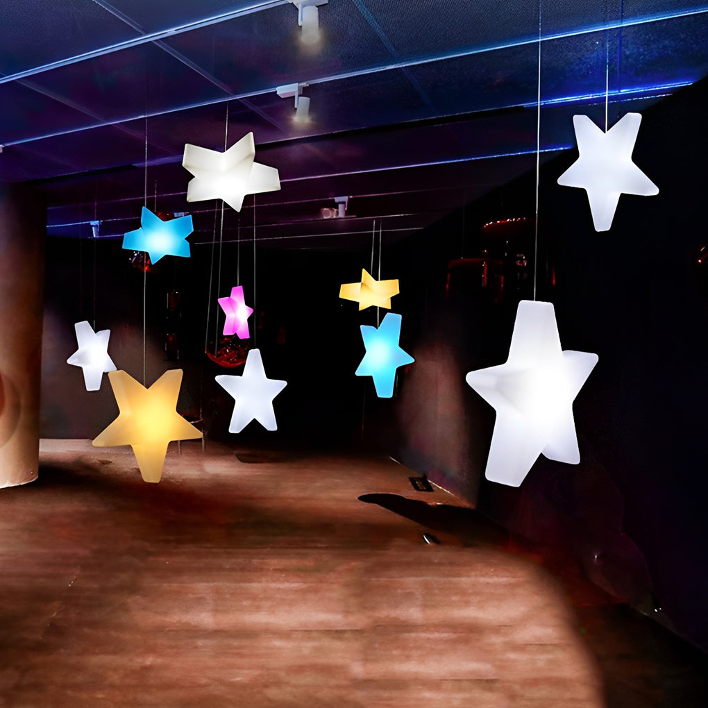 Luci ornamentali a stella colorate per un bagliore festivo