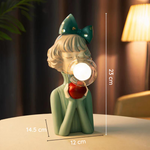 Figürliche Tischlampe mit künstlerischem Charakter