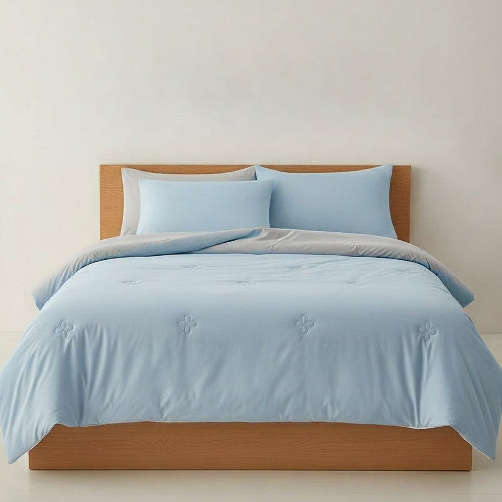 LISTINGOPT::kovosis::1pc-ultra-soft-cool-summer-quilt-lightweight-breathable-air-conditioning-blanket-skin-friendly-cooling-material-perfect-for-hot-sleepers-solid-color-easy-care::color-sky-blue---light-gray