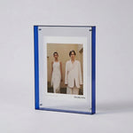 LISTINGOPT::kovosis::crystaframe-frameless-acrylic-picture-frame-with-modern-design::color-blau