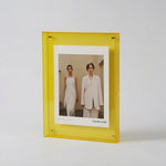 LISTINGOPT::kovosis::crystaframe-frameless-acrylic-picture-frame-with-modern-design::color-gelb