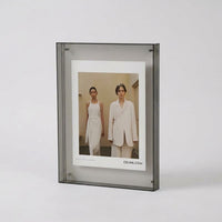 LISTINGOPT::kovosis::crystaframe-frameless-acrylic-picture-frame-with-modern-design::color-grau