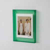 LISTINGOPT::kovosis::crystaframe-frameless-acrylic-picture-frame-with-modern-design::color-grün