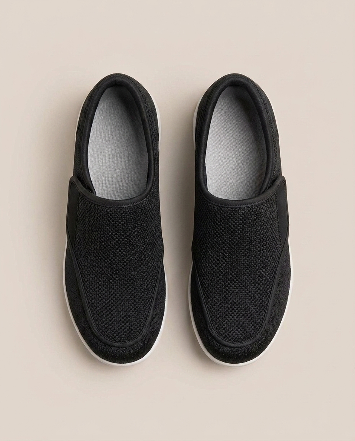 LISTINGOPT::kovosis::cushioned-wide-fit-shoes-for-sensitive-feet::color-black