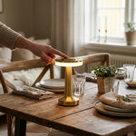 LISTINGOPT::kovosis::draadloze-retro-tafellamp-met-dimbaar-licht-voor-restaurant-en-woonkamer::02-inuse