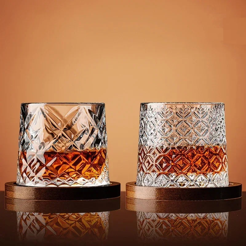 LISTINGOPT::kovosis::kristal-whiskey-glazen-set-met-houten-onderzetter-en-geslepen-patroon::04-closeup