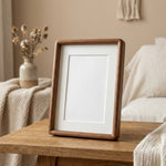 LISTINGOPT::kovosis::massief-houten-fotolijst-met-passe-partout-en-afgeronde-hoeken-voor-tafel::01-hero