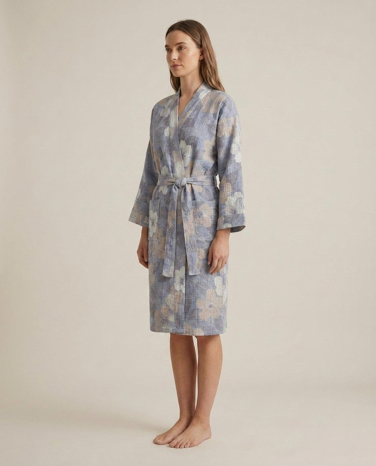 LISTINGOPT::kovosis::organic-cotton-kimono-bathrobe-for-airy-comfort::02-side