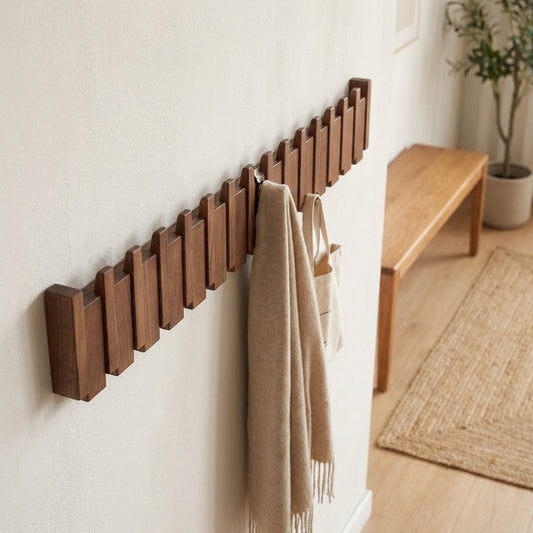 LISTINGOPT::kovosis::pianowood-handgefertigte-wandgarderobe-im-klavierstil::01-hero