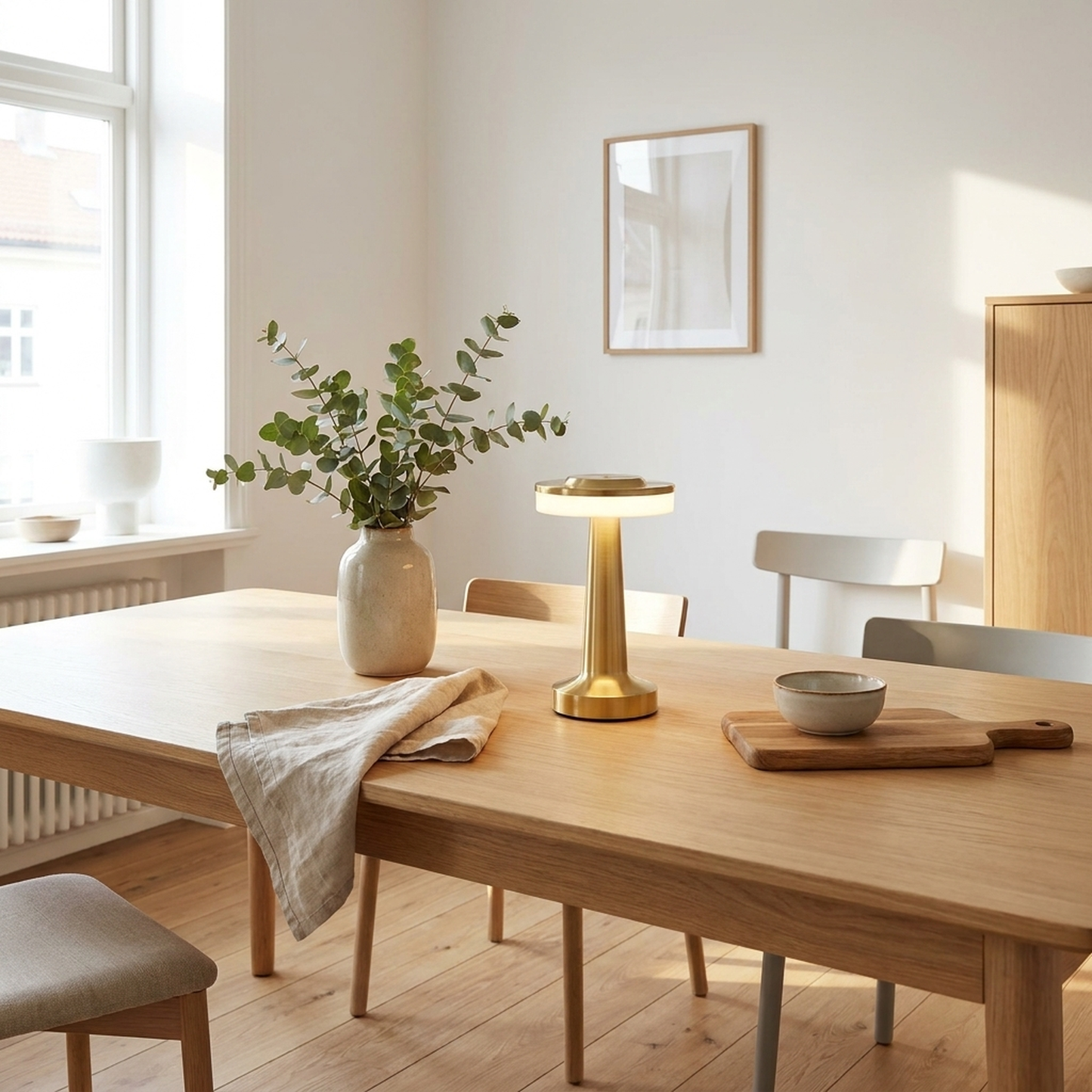 LISTINGOPT::kovosis::retro-wireless-table-lamp-for-ambience-anywhere::03-lifestyle