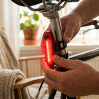 LISTINGOPT::kovosis::saferide-usb-ultra-bright-rechargeable-bicycle-rear-light::02-inuse