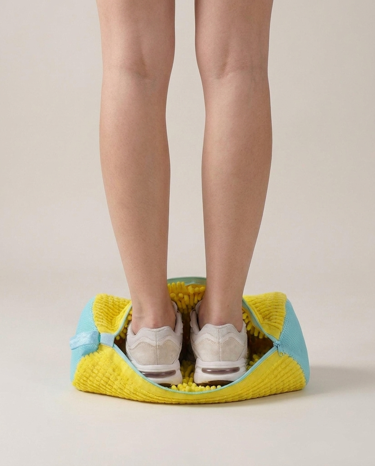 LISTINGOPT::kovosis::shoe-washing-machine-bag-for-damage-free-cleaning::03-back