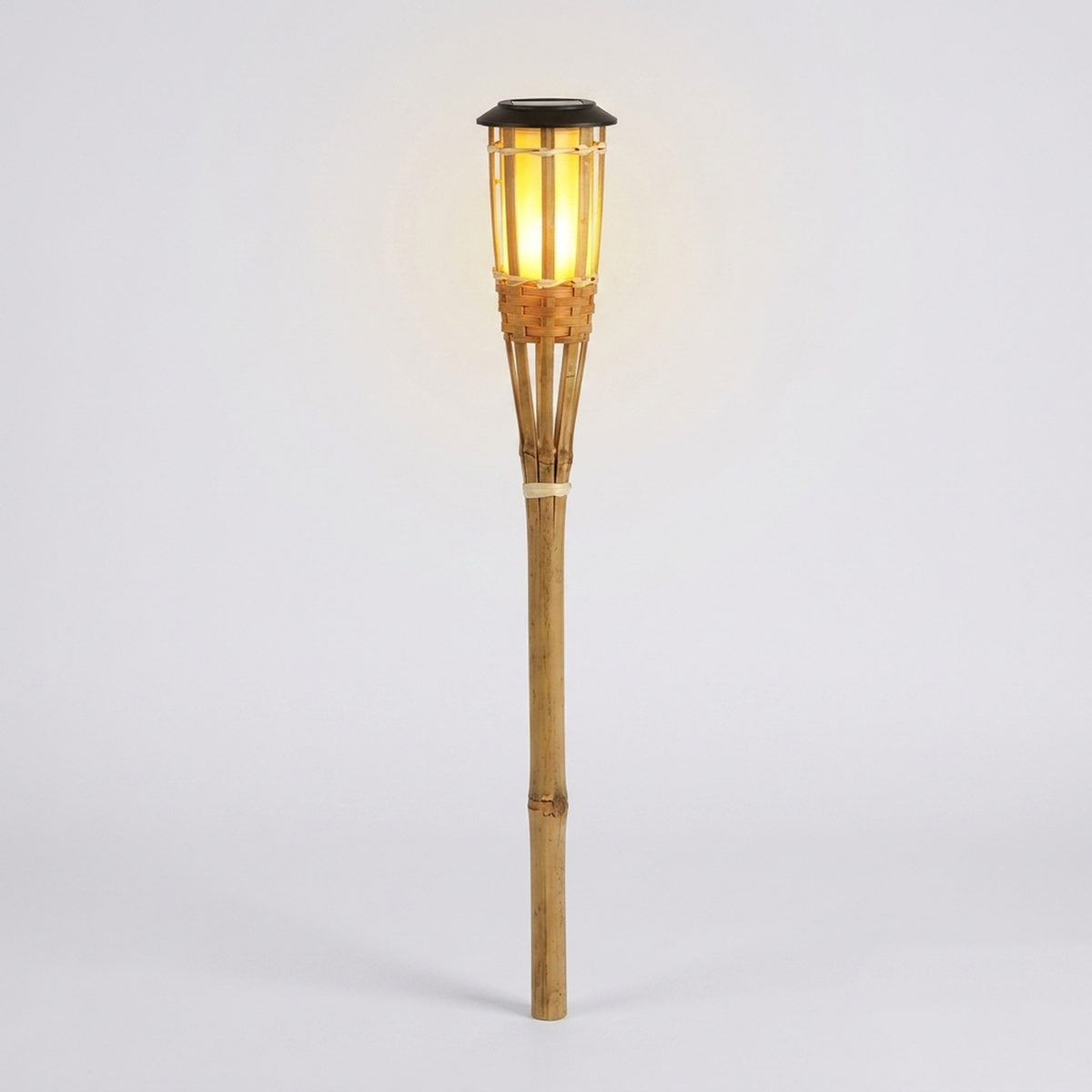 LISTINGOPT::kovosis::solar-bamboo-led-lights-for-flickering-ambiance::04-closeup