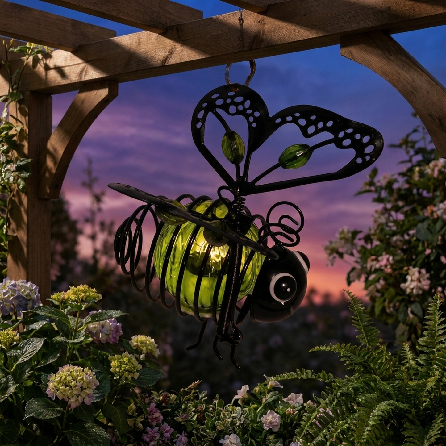 LISTINGOPT::kovosis::solar-hanging-bee-lamp-with-garden-glow::variant-unique-4d6b1600414249