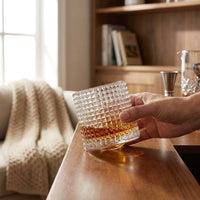 LISTINGOPT::kovosis::spinspirit-rotating-crystal-whiskey-glass-set::02-inuse