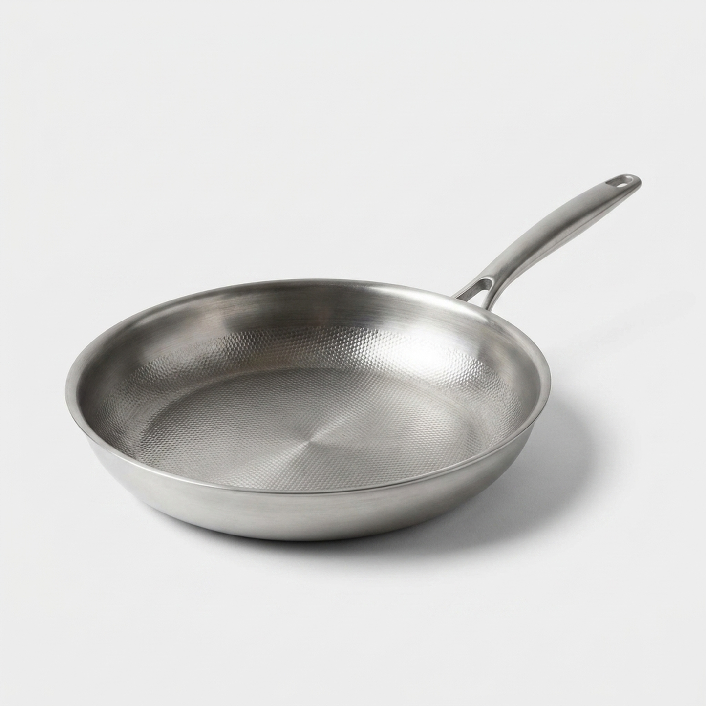 LISTINGOPT::kovosis::titanium-frying-pan-for-scratch-resistant-cooking::04-closeup
