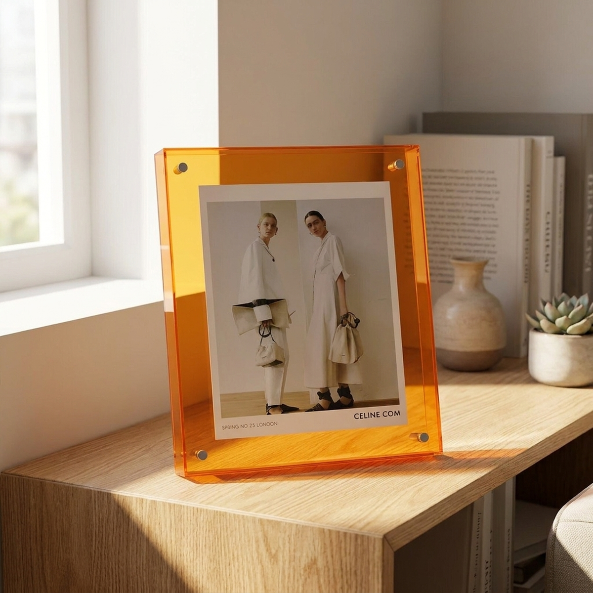 LISTINGOPT::kovosis::transparent-photo-frame-for-modern-display::variant-unique-066ef8a63cdca4