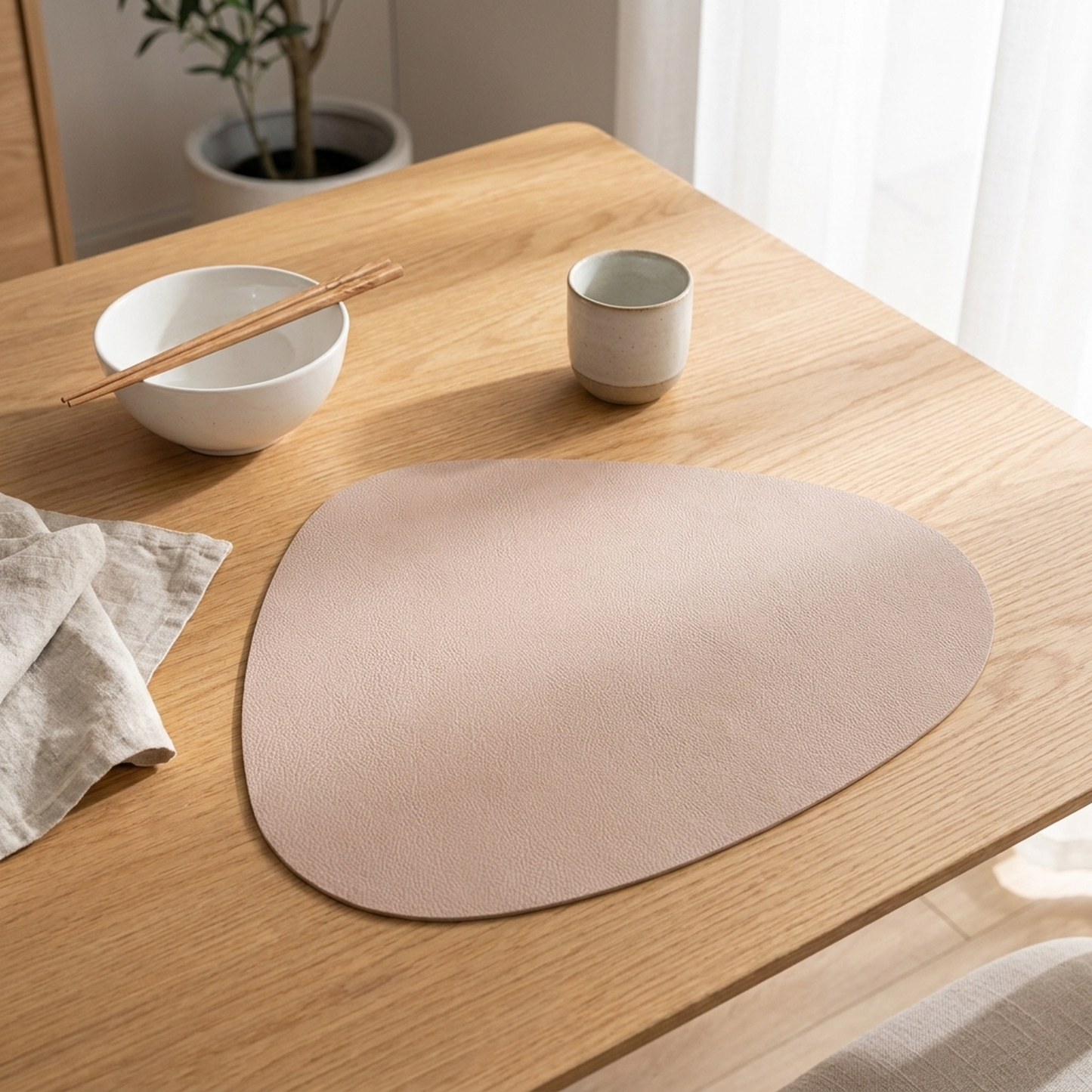 LISTINGOPT::kovosis::triangle-placemat-for-artful-dining::variant-unique-201c1d7c062038