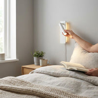 LISTINGOPT::kovosis::twirllite-drehbare-led-lampe-fur-flexibel-einstellbare-bettbeleuchtung::02-inuse