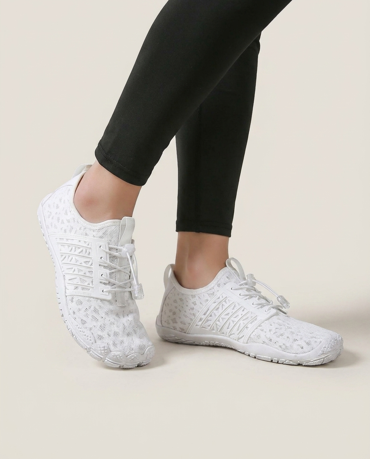 LISTINGOPT::kovosis::water-fitness-shoes-for-flexible-comfort::01-front