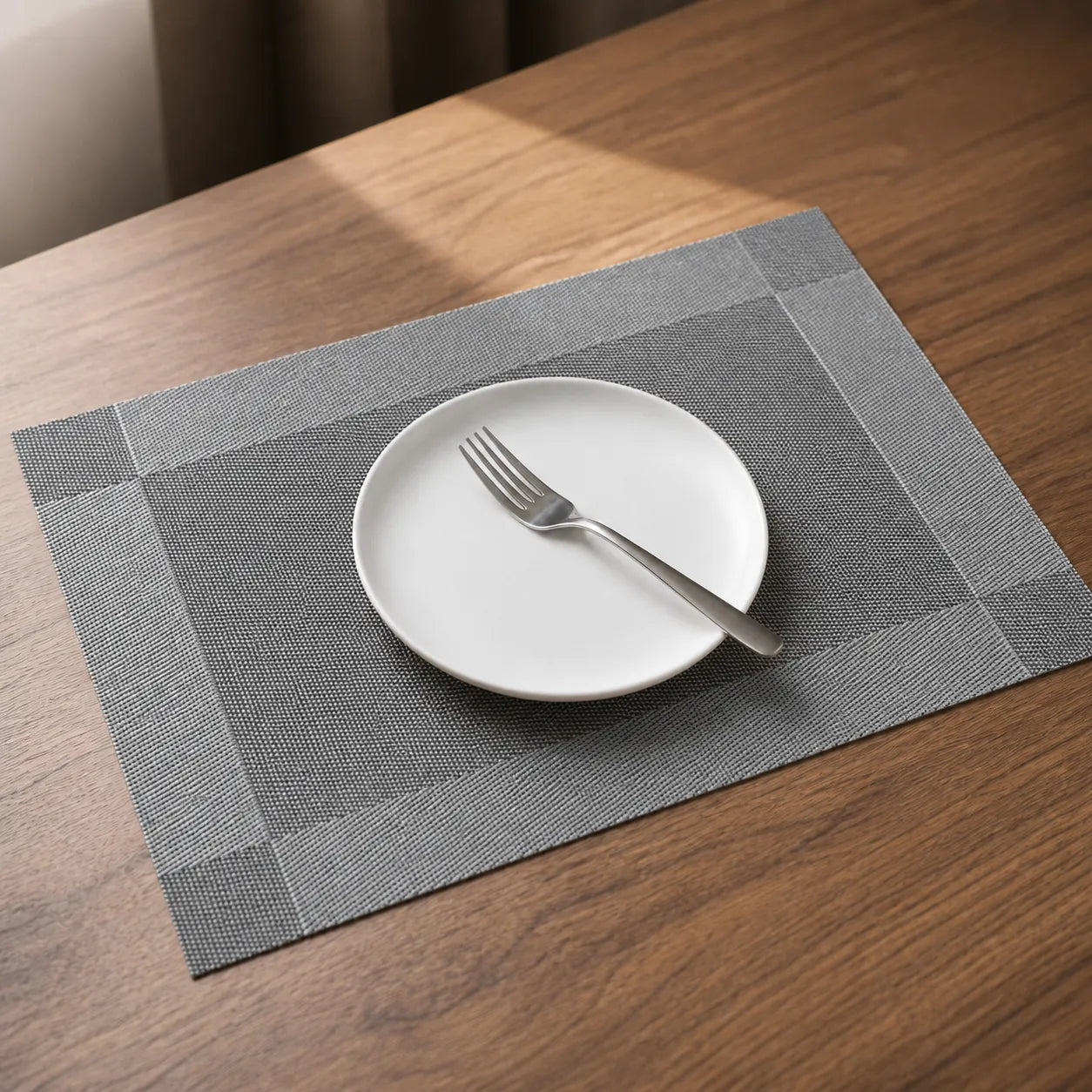 Gewebte Vinyl-Tischsets für einen eindrucksvollen Tisch  