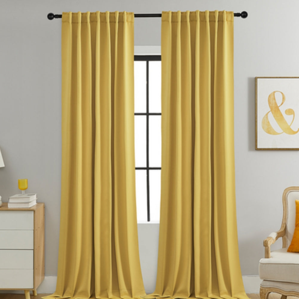 Cortinas opacas Noiréa para ambiente de descanso
