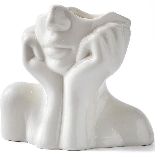 Modern Ceramic Vase With Sculptural Presence
