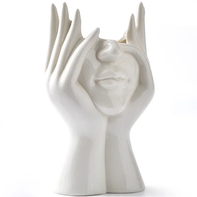 Modern Ceramic Vase With Sculptural Presence