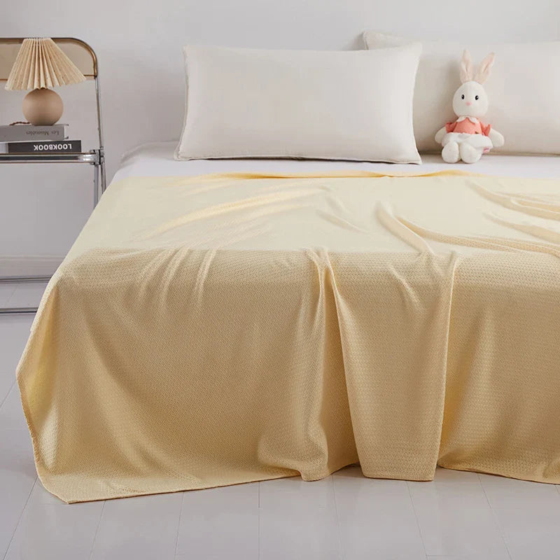 Lightweight Bamboo Cooling Blanket