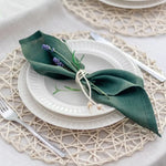 Set de 4 serviettes en tissu 100 % lin pur 16x16 pouces, serviettes de dîner ourlées, entretien facile, lavables en machine pour Noël, mariage, fête