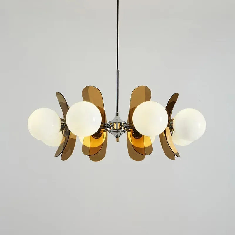 Lampadario Bauhaus Globe – un punto focale sorprendente